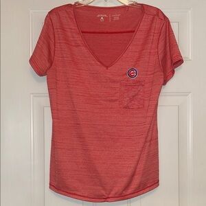 Antigua Chicago Cubs V-Neck Pocket Tee LG Heather Red Performance Loose Casual